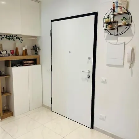 Orizzonte 5 Terre, Viale Italia 221 - Partenza Battelli 5 Terre Apartment La Spezia
