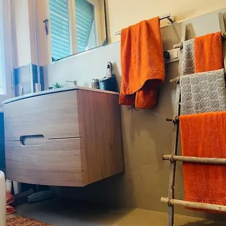 Rent House Viale Italia 221 - Partenza Battelli 5 Terre Apartment La Spezia