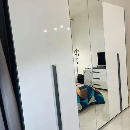 Rent House Viale Italia 221 - Partenza Battelli 5 Terre La Spezia